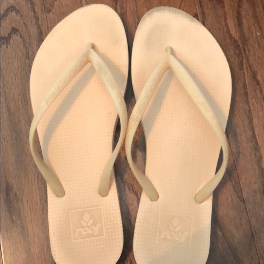 Reef flip flops